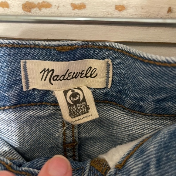 MADEWELL Relaxed Denim Shorts - Picture 7 of 8